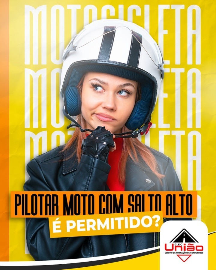 Pilotar moto com salto é permitido ?